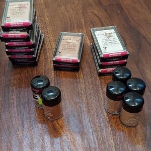 Wet n Wild 25ct Makeup Bundle